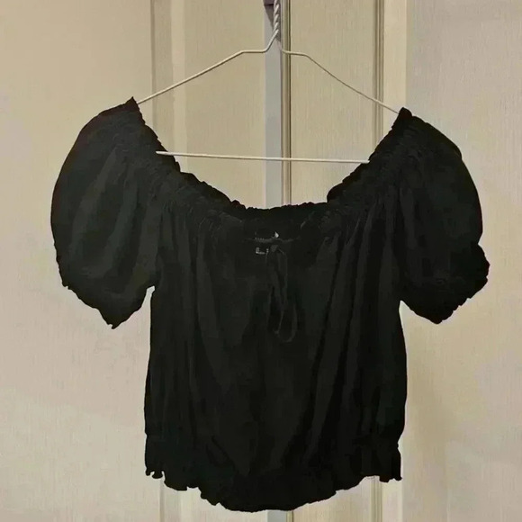 Forever 21 Off-Shoulder Black Top - Picture 2 of 5